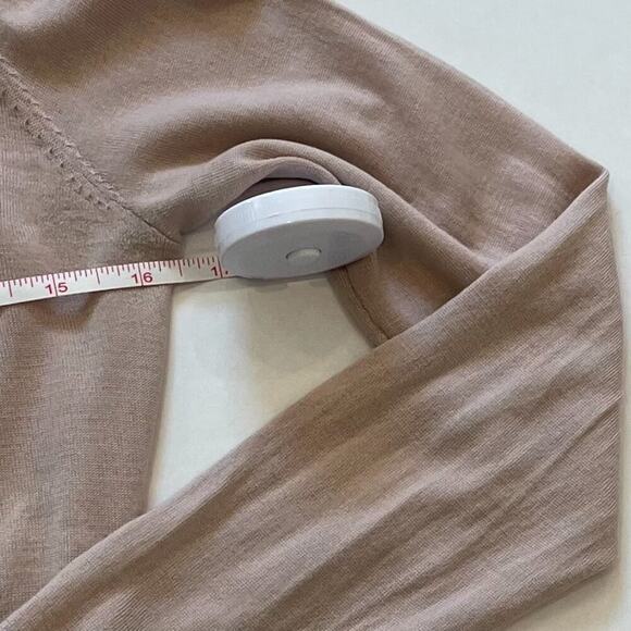 Theory Lightweight Petal/Blush/Pink/Beige Wool Crewneck Long Sleeve Sweater S - Picture 10 of 13